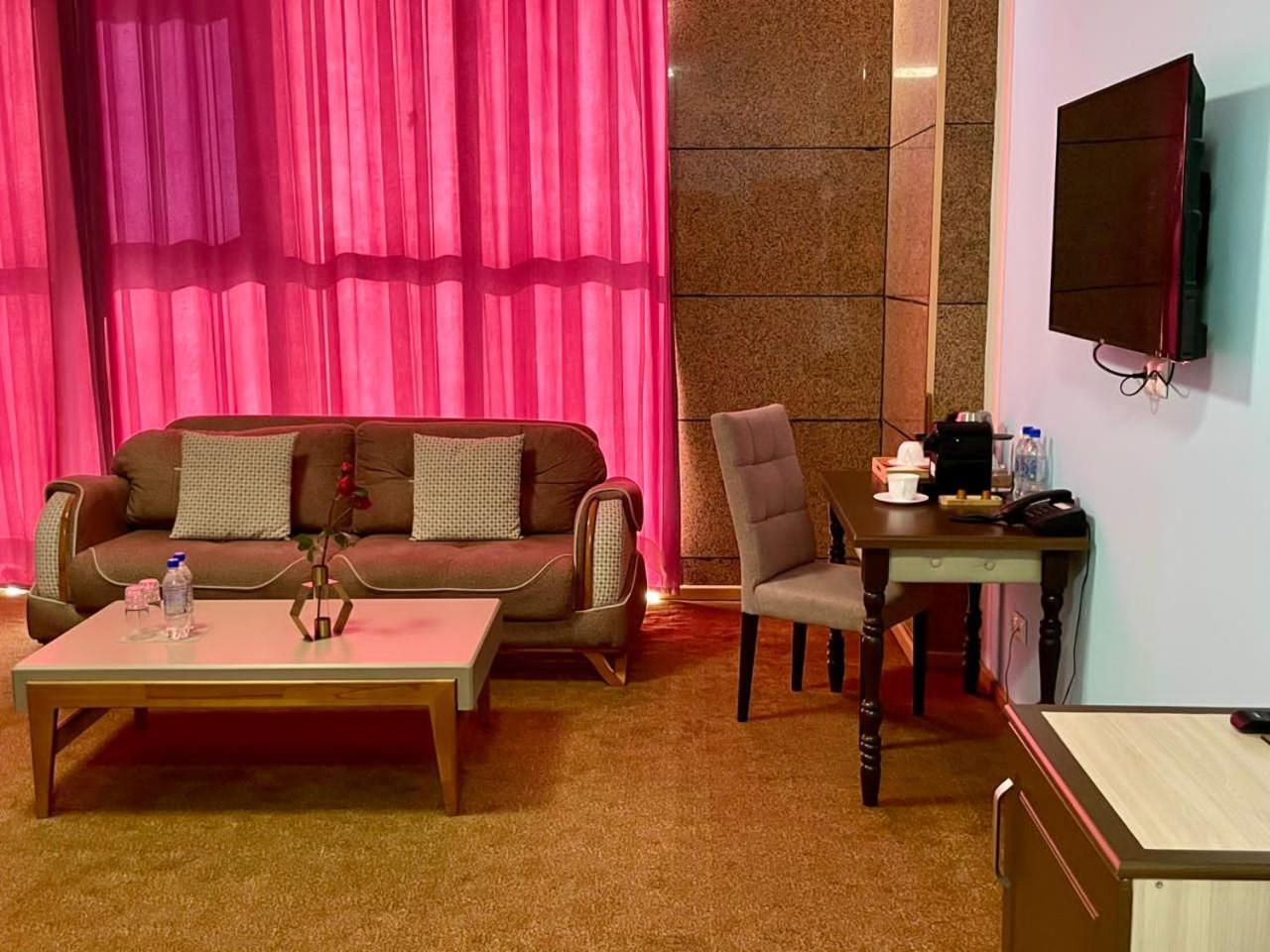 Hotel Shumon Dushanbe Exterior foto